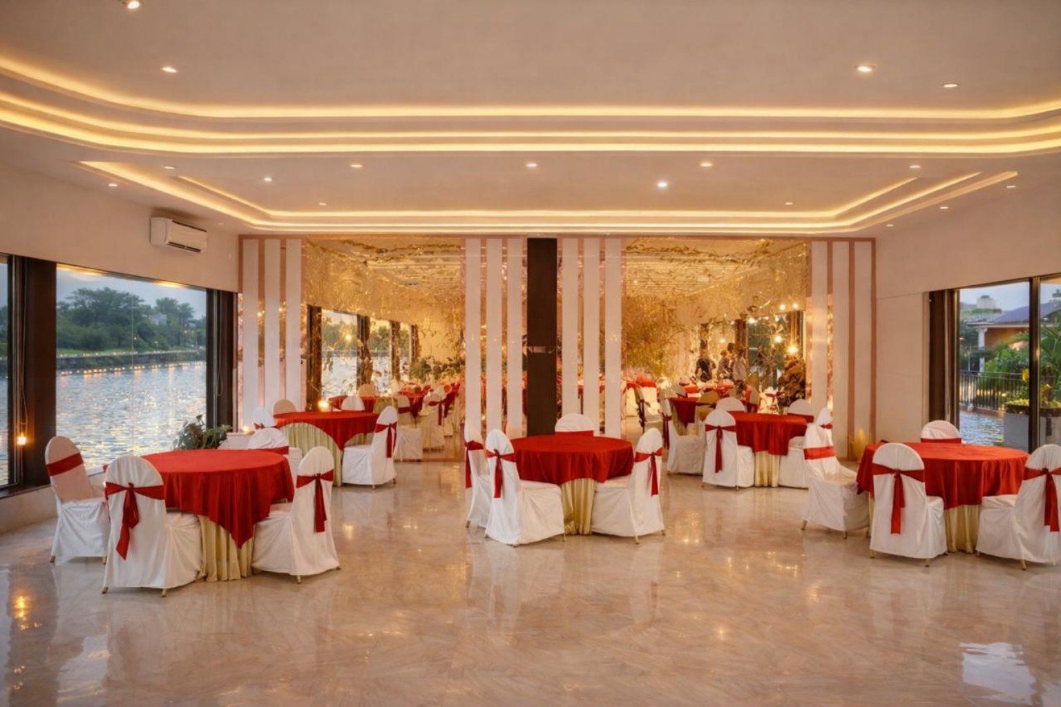 Premium banquet hall at Lake Land Country Club